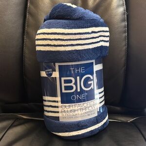 The Big One Navy and White Striped Plush Throw brand new.